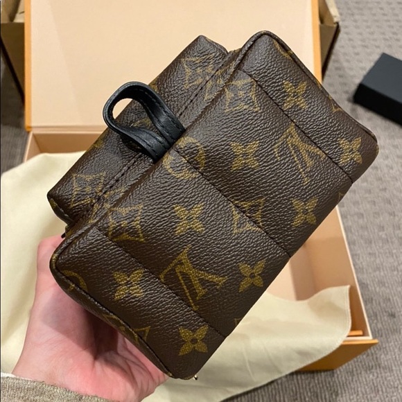 Louis Vuitton Palm Springs Mini - Picture 6 of 12